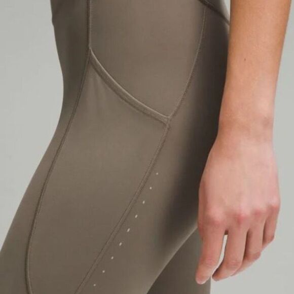 NWT lululemon Nulux 5- Pocket HR Run Tight 25" Carbon Dust - Picture 3 of 5